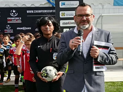Sébastien Galaup-presentateur sportif-tournoi de football-Marseille-joueurs-stade