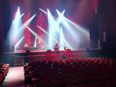 Olympia-Paris-monsieur loyal-Sébastien Galaup-feux de la rampe