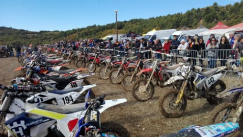 speaker moto-endurance TT-moto-concurrent