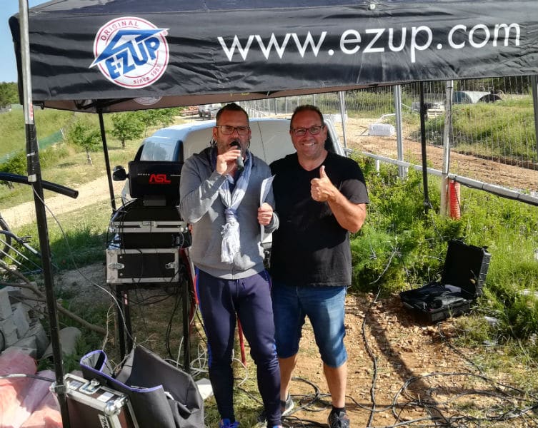 speaker de moto cross-technicien-son